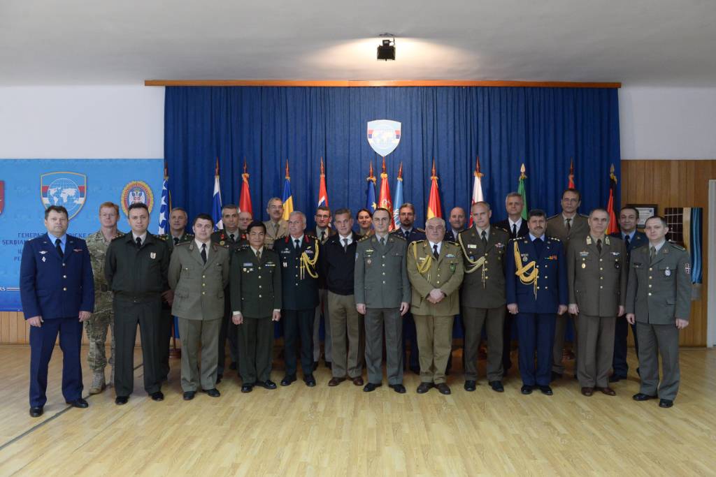 STRANI VOJNI PREDSTAVNICI U CENTRU ZA MIROVNE OPERACIJE